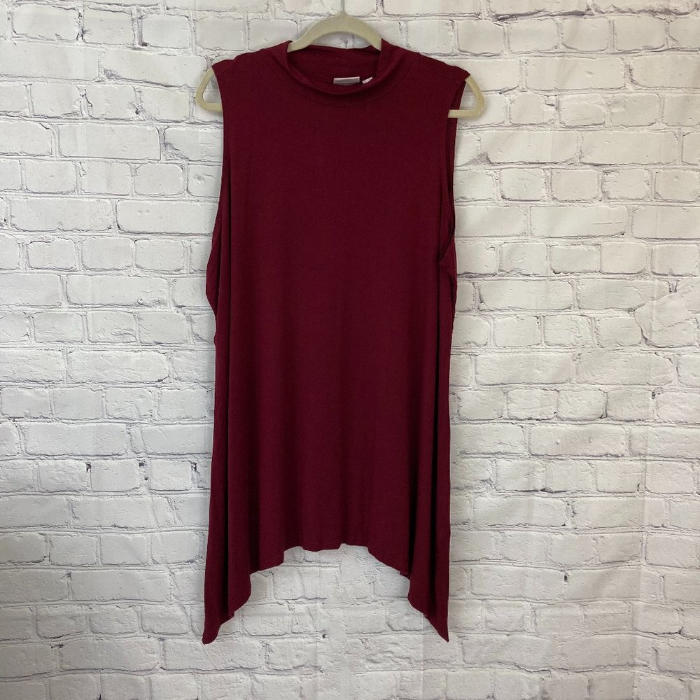 LOGO by Lori Goldstein Maroon Shark bite Mock neck